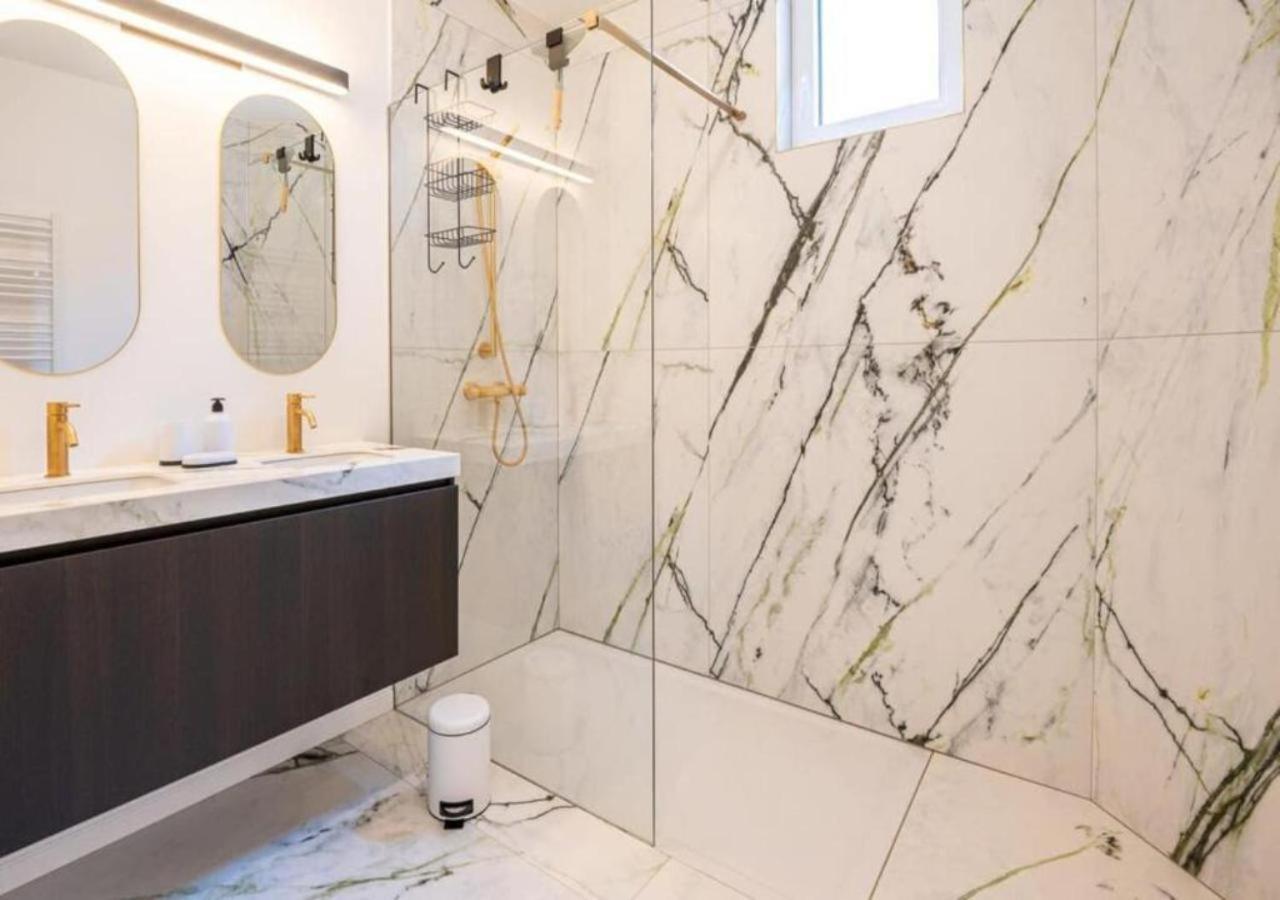 Renovated Art Deco Apartment With Vintage Elements Остенде Екстериор снимка